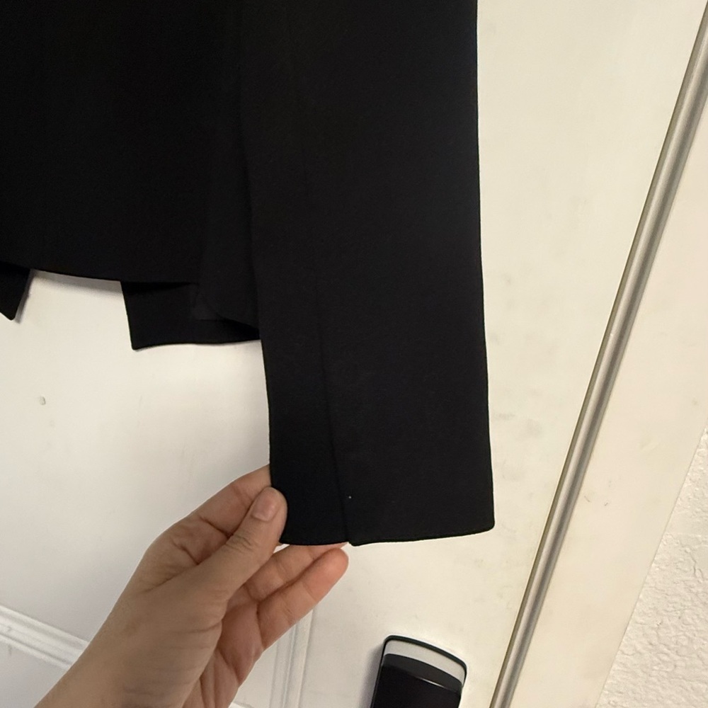 Armani Exchange Classic Black Blazer - Picture 5 of 7